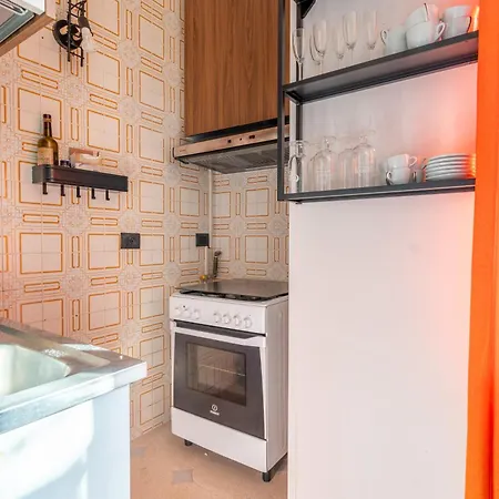 Graziosa Residenza In Collina Санремо