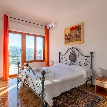 Апартаменты Graziosa Residenza In Collina
