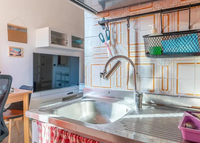 Graziosa Residenza In Collina Appartamento *